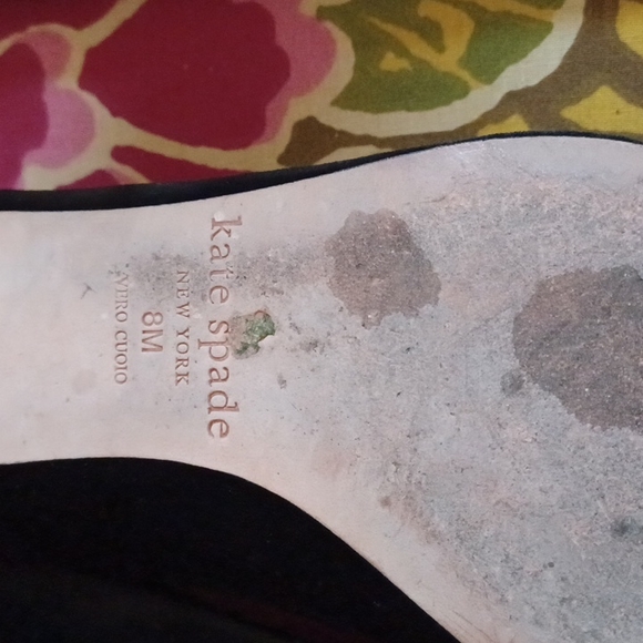 Shoes - Picture 7 of 9